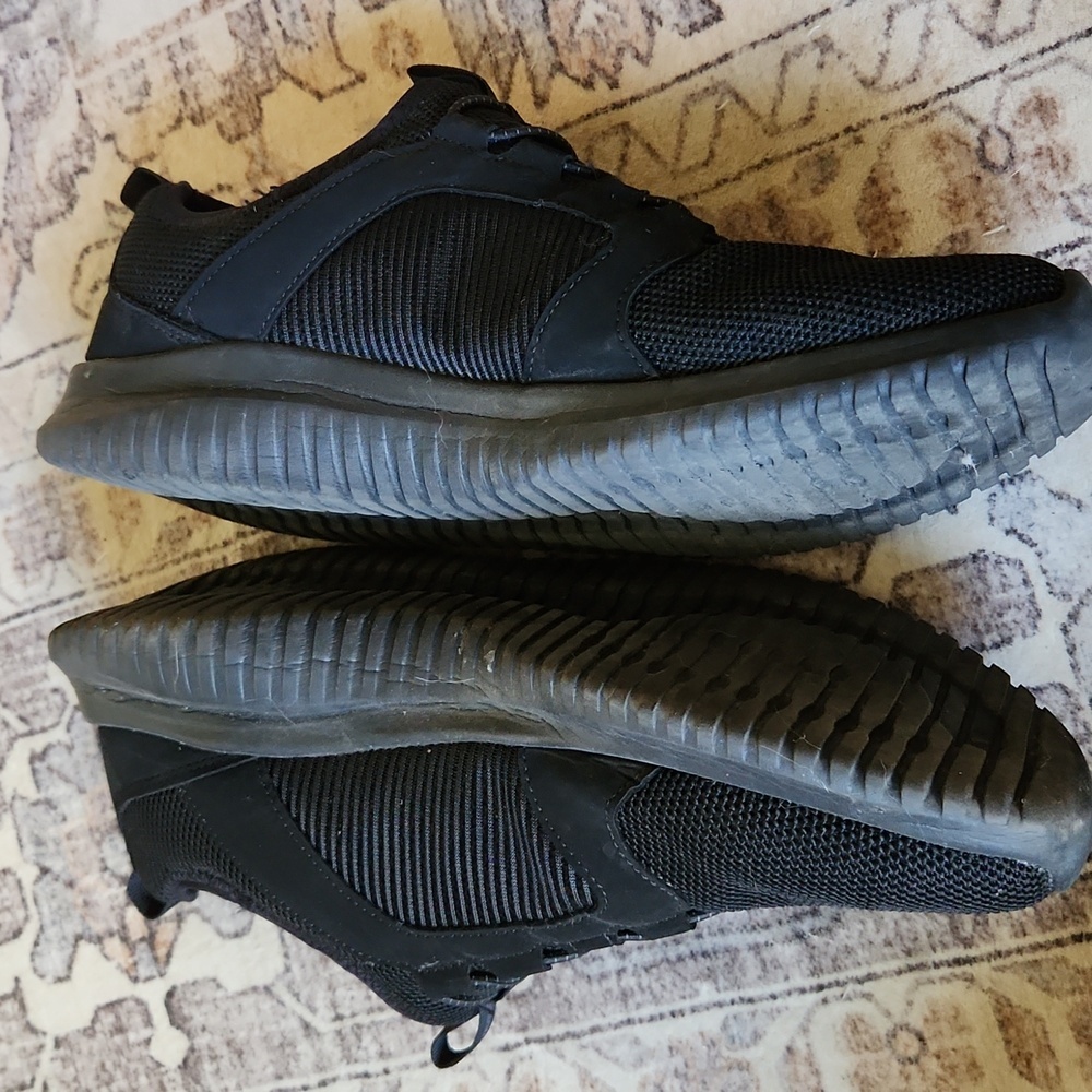 Skechers Men's Black Athletic Sneakers US 12 - Picture 5 of 8